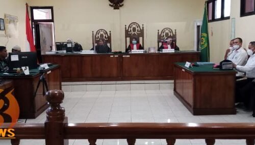 Akibat Dari Ketidak Hadiran Pihak Tergugat 1 Dan 3, Sidang Gugatan Pilkades Ditunda Untuk Kedua Kalinya.