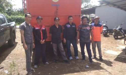 Bupati Bengkulu Utara Melalui BPBD Serahkan Bantuan Untuk Korban Kebakaran di Ds. Lubuk Jale