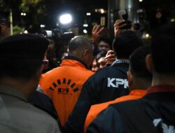 Siaran Pers : KPK Tangkap Tangan Tersangka Terkait Pemerasan dan Penerimaan Lainnya di Kabupaten Tulungagung