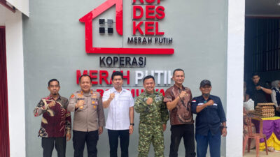 Perkuat Ekonomi Kerakyatan, Kodim 0423/BU Ikuti Vidcon Peresmian Operasional 1061 Koperasi Desa/Kelurahan Merah Putih oleh Presiden RI