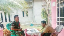 Babinsa Koramil 423-05/Kerkap Laksanakan KOMSOS Bersama Warga Desa Talang Jarang